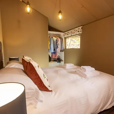 Coniston - Safari Luxury tent