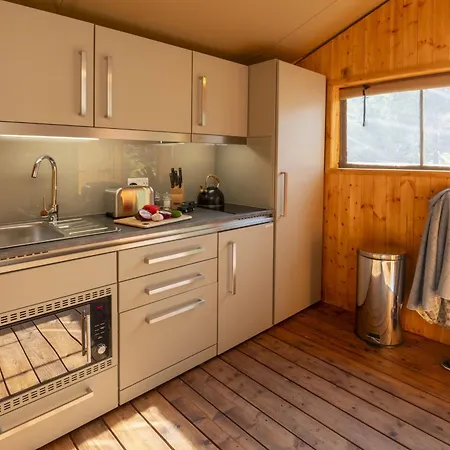 Coniston - Safari Luxury tent *