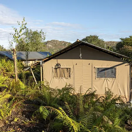 Coniston - Safari Luxury tent Ambleside