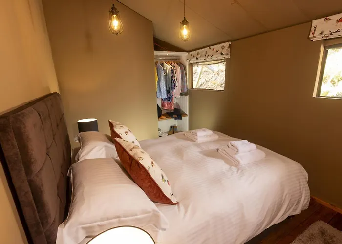 Coniston - Safari Luxury tent Ambleside