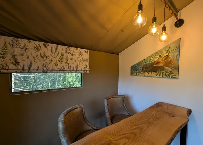 Coniston - Safari Luxury tent *