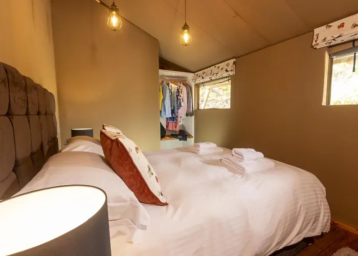 Coniston - Safari Luxury tent